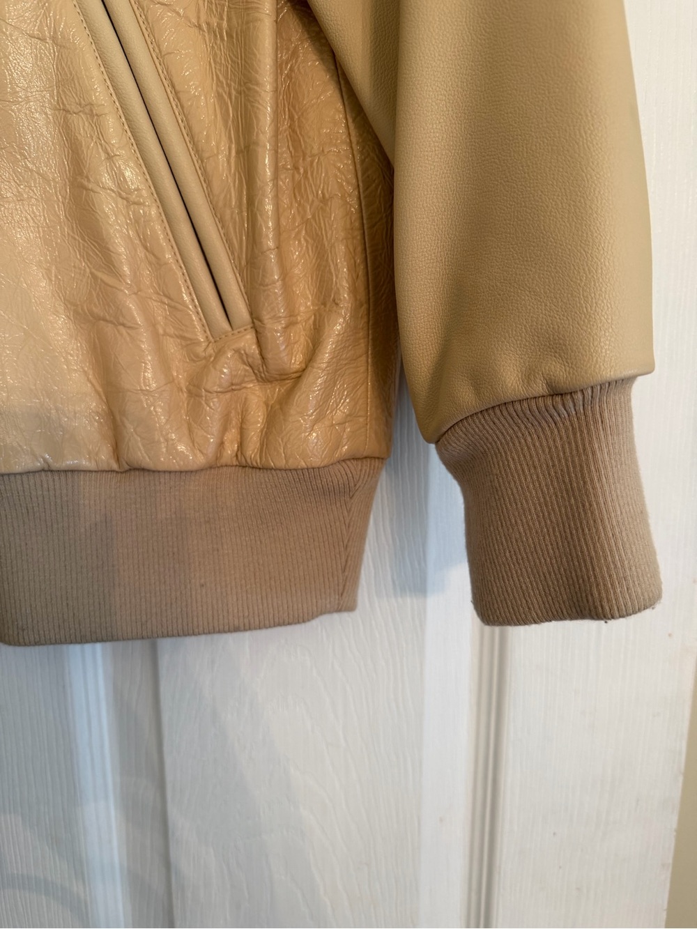 COACH Women’s Beige Cream Leather Bomber Jacket M - Picture 4 of 7
